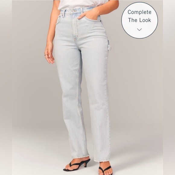 Abercrombie & Fitch Denim - Abercrombie & Fitch The ‘90s Straight Ultra High Rise Light Wash Carpenter Jeans